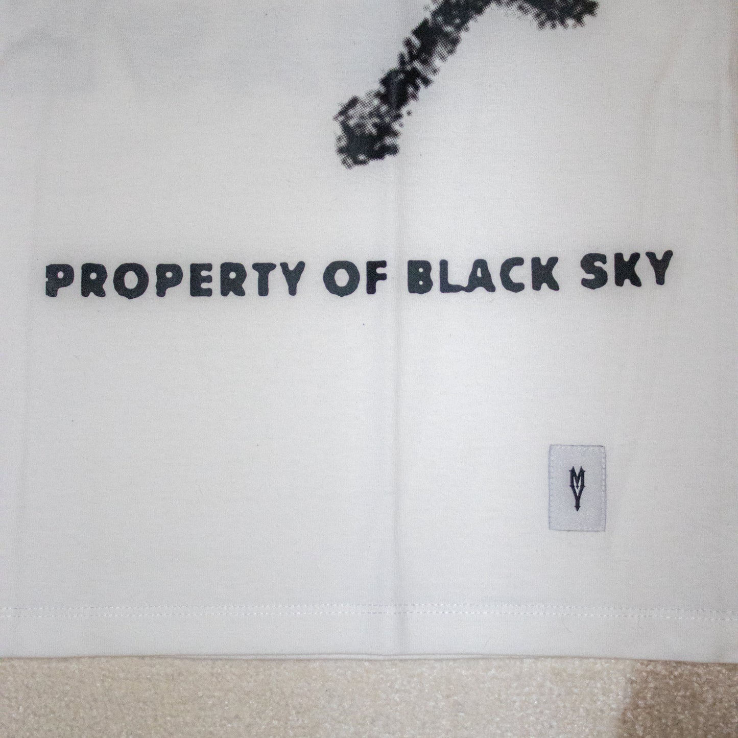 rosary graphic tee - blacksky